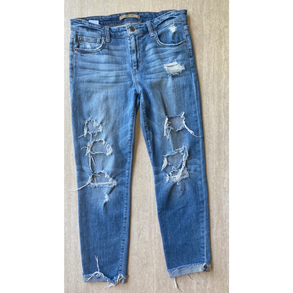 CLOSET CLOSING Joe’s Jeans Boyfriend Slim Crop Destroyed